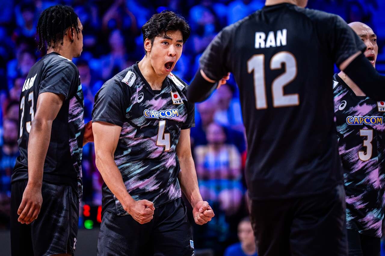 バレーボール・ネーションズリーグ　日本－フランス（C）Volleyball World