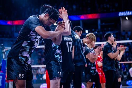 バレーボール・ネーションズリーグ 日本-フランス(C)Volleyball World