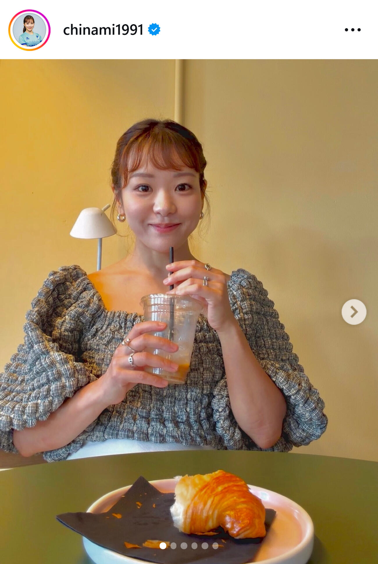 ぱっつん前髪の吉田知那美（吉田知那美のインスタグラムから）