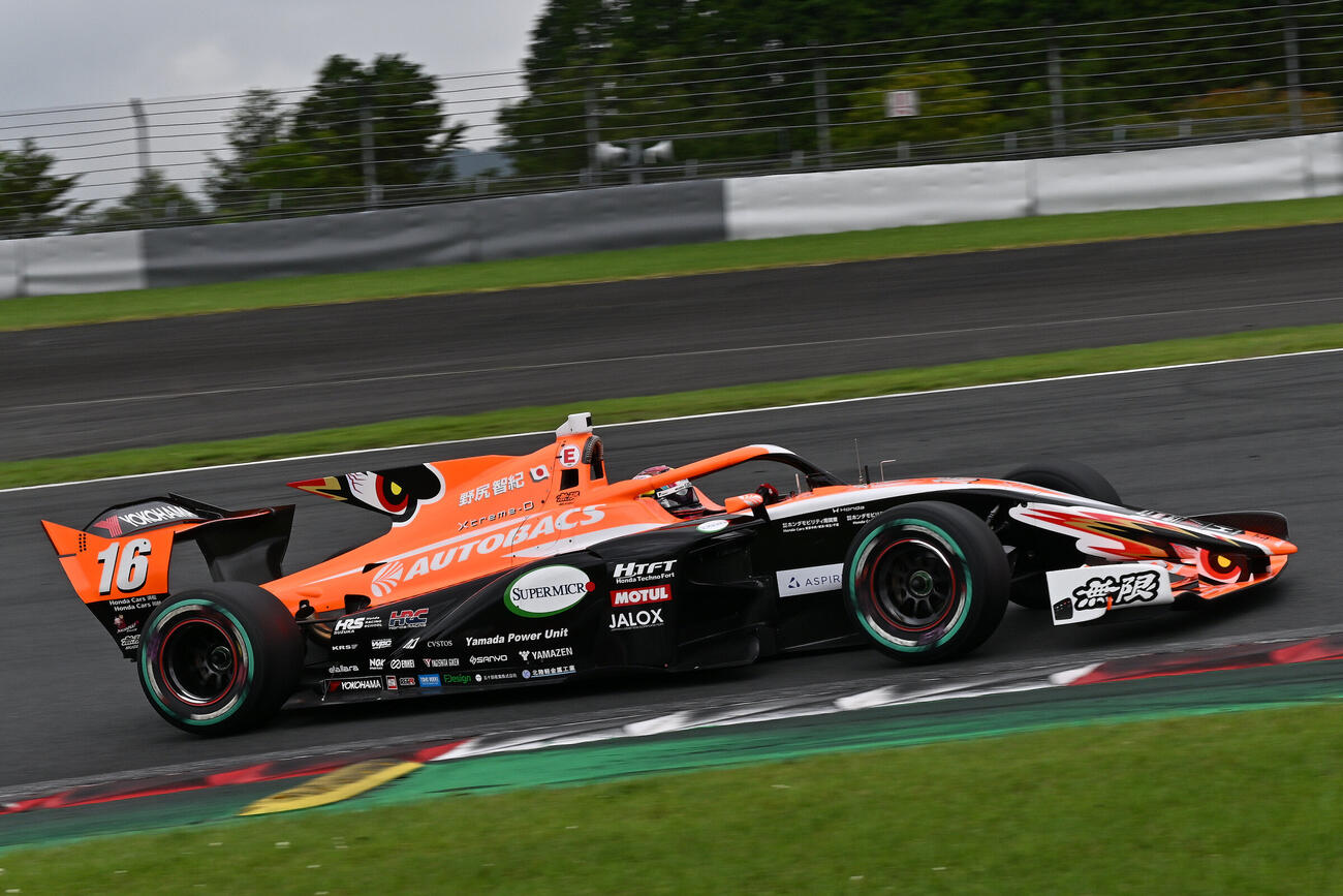 公式予選でポールを獲得した野尻智紀のマシン（JRP提供）