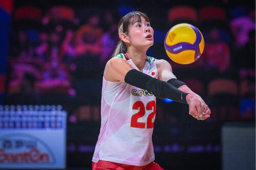 バレーボール・ネーションズリーグ(VNL)女子日本代表、準々決勝ブラジル戦(C)Volleyball World