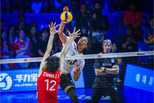 バレーボール・ネーションズリーグ(VNL)男子日本代表、準々決勝中国戦(C)Volleyball World
