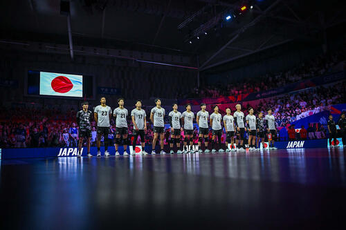 バレーボール・ネーションズリーグ(VNL)男子日本代表、準々決勝中国戦(C)Volleyball World