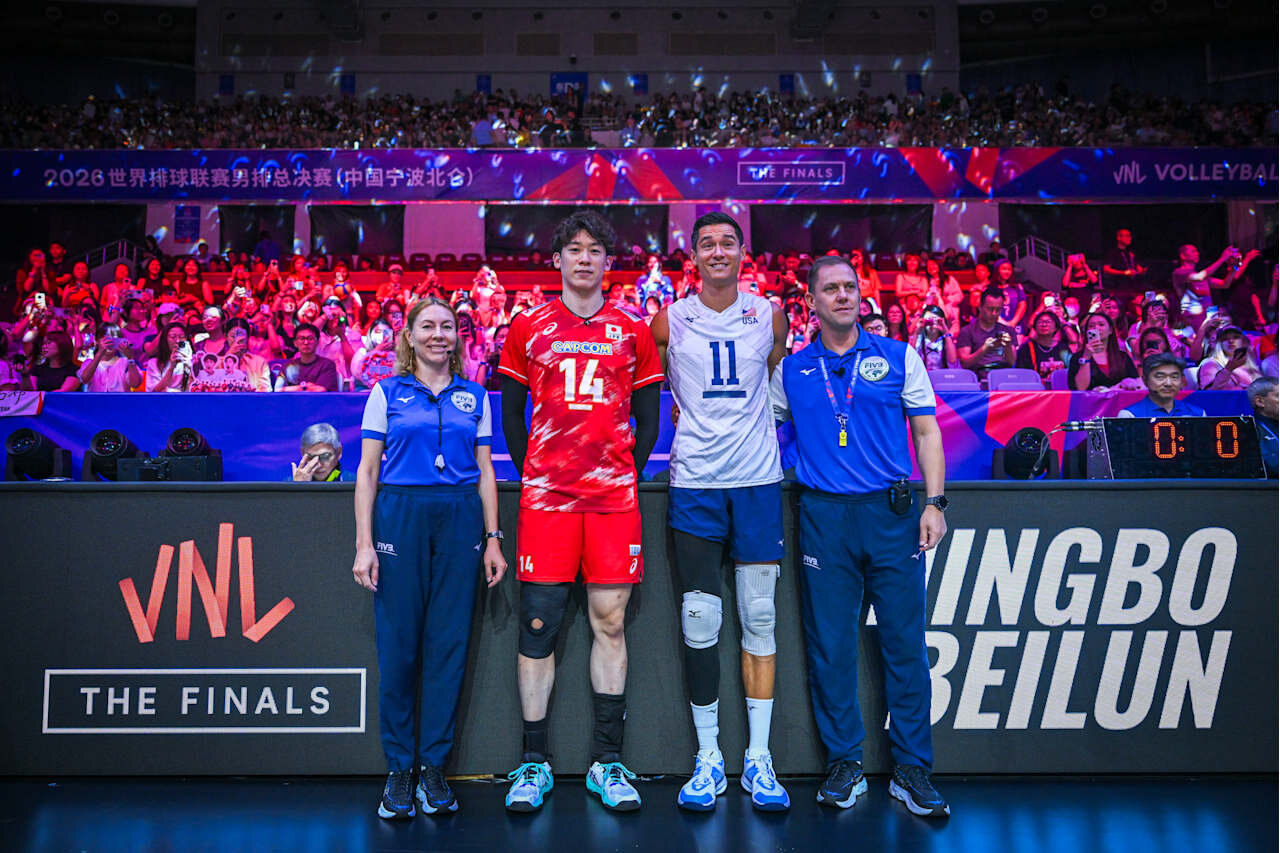 バレーボール・ネーションズリーグ（VNL）男子日本代表、準決勝米国戦（C）Volleyball World