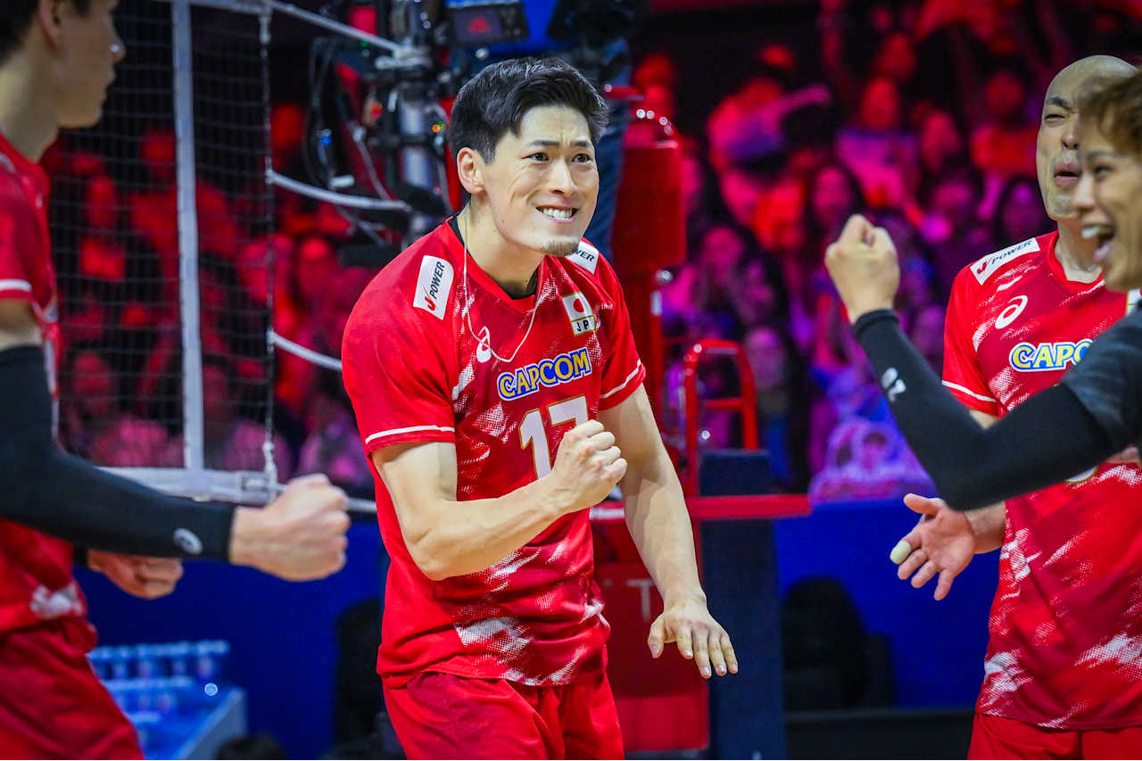 バレーボール・ネーションズリーグ（VNL）日本代表対スロベニア、男子３位決定戦（C）Volleyball World