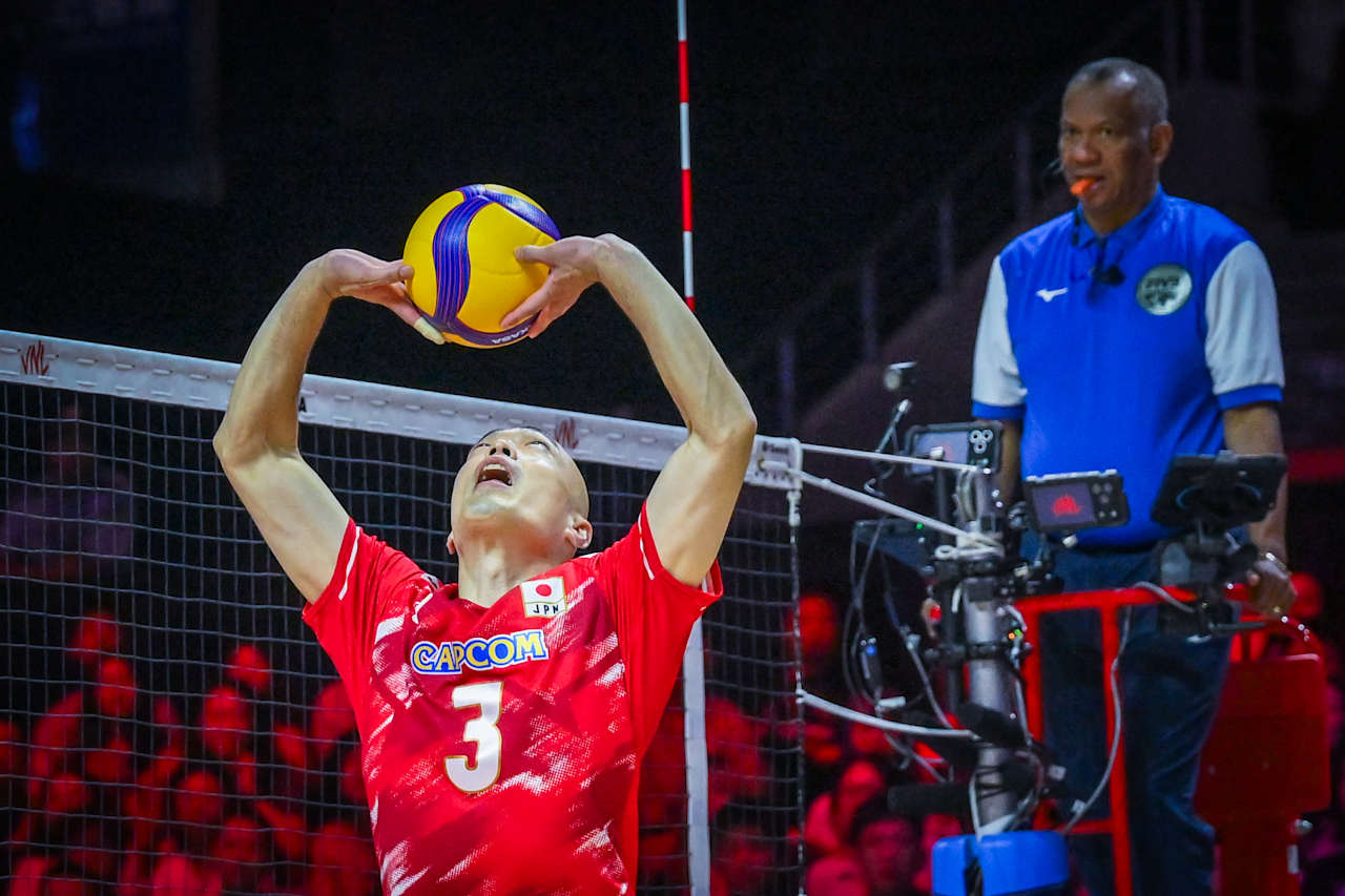 バレーボール・ネーションズリーグ（VNL）日本代表対スロベニア、男子３位決定戦（C）Volleyball World