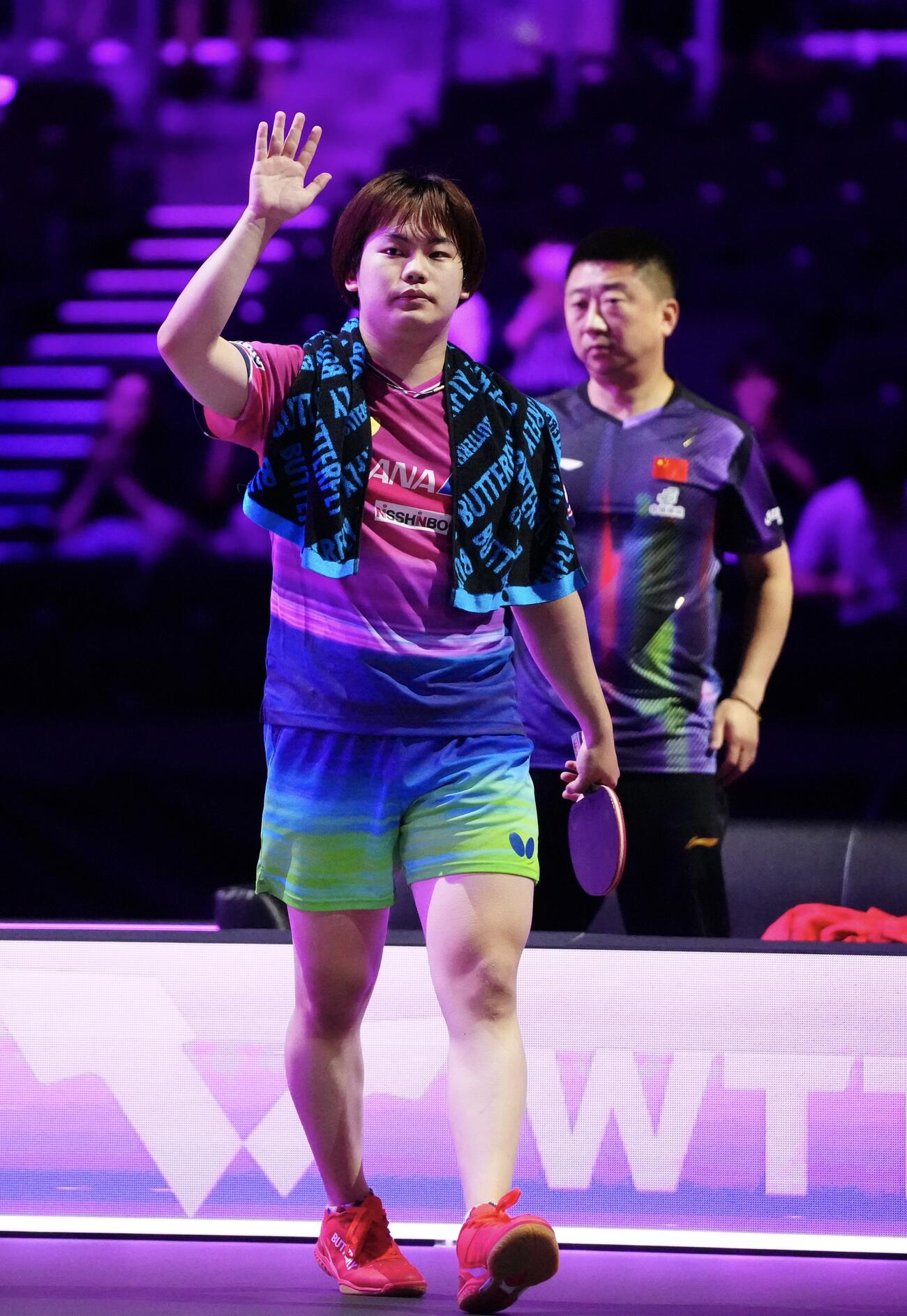 男子シングルス1回戦で中国の周啓豪に勝利した松島輝空（撮影・江口和貴）