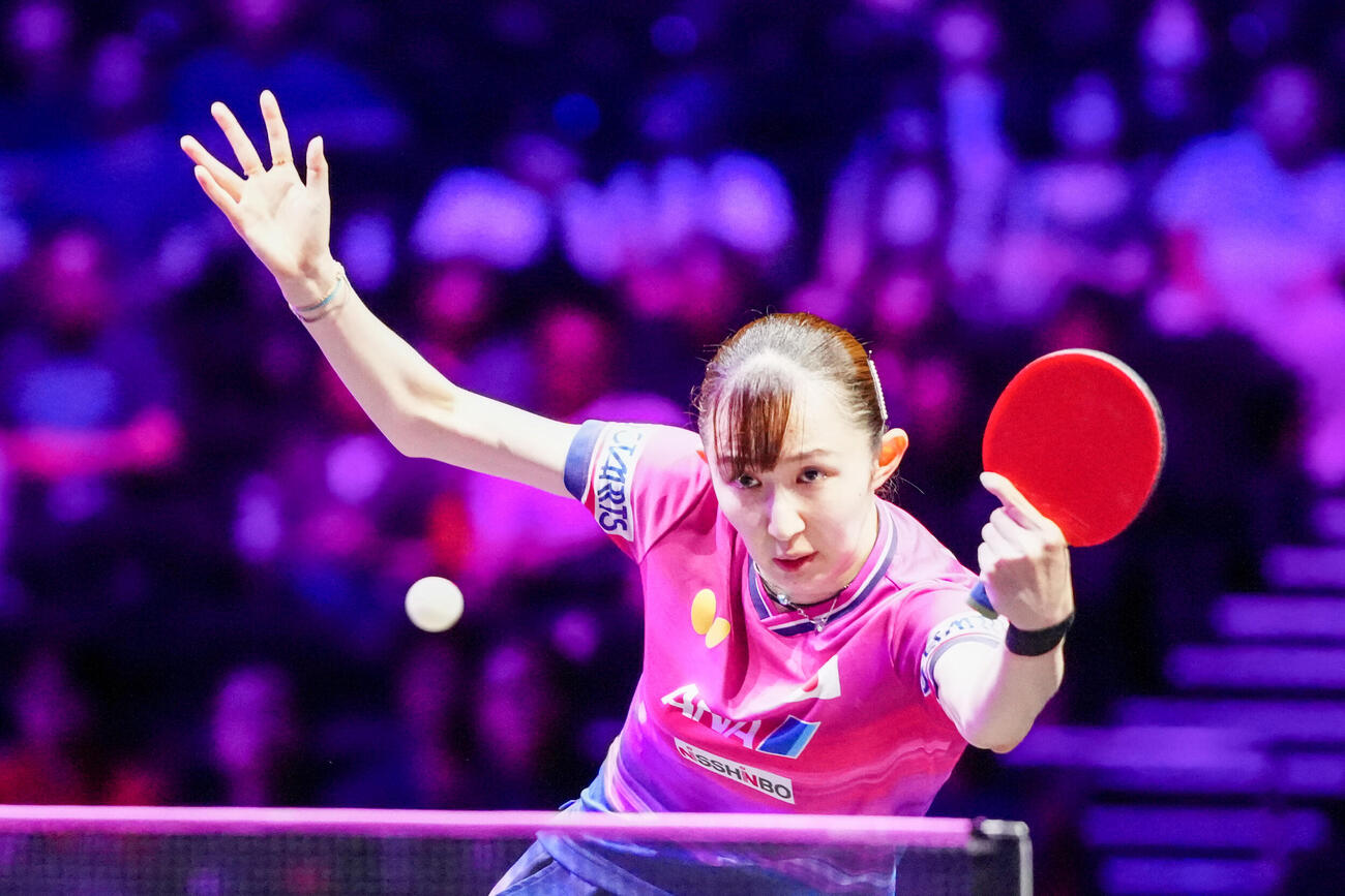 女子シングルス1回戦で香港の杜凱琹と対戦する早田ひな（撮影・江口和貴）