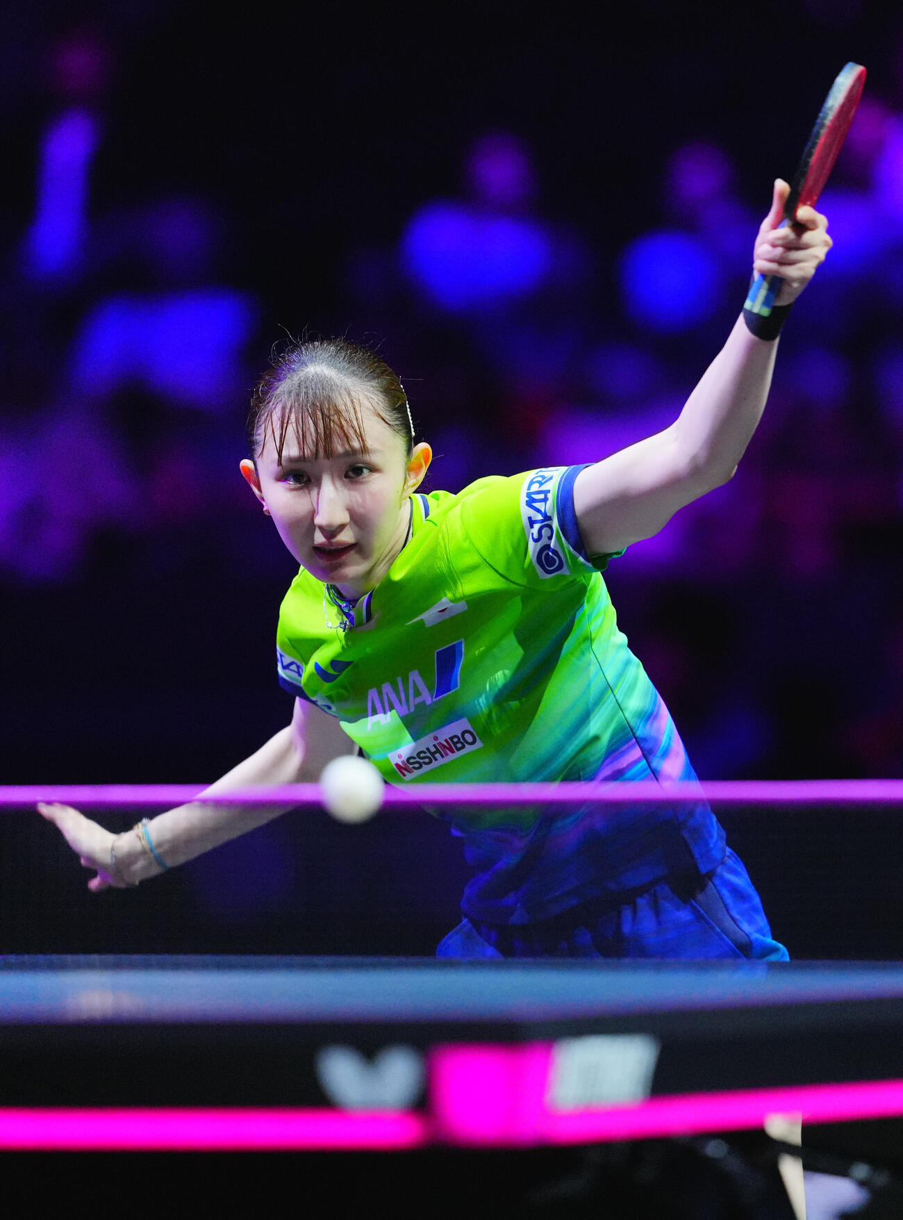 女子シングルス2回戦で葉伊恬と対戦する早田ひな（撮影・垰建太）