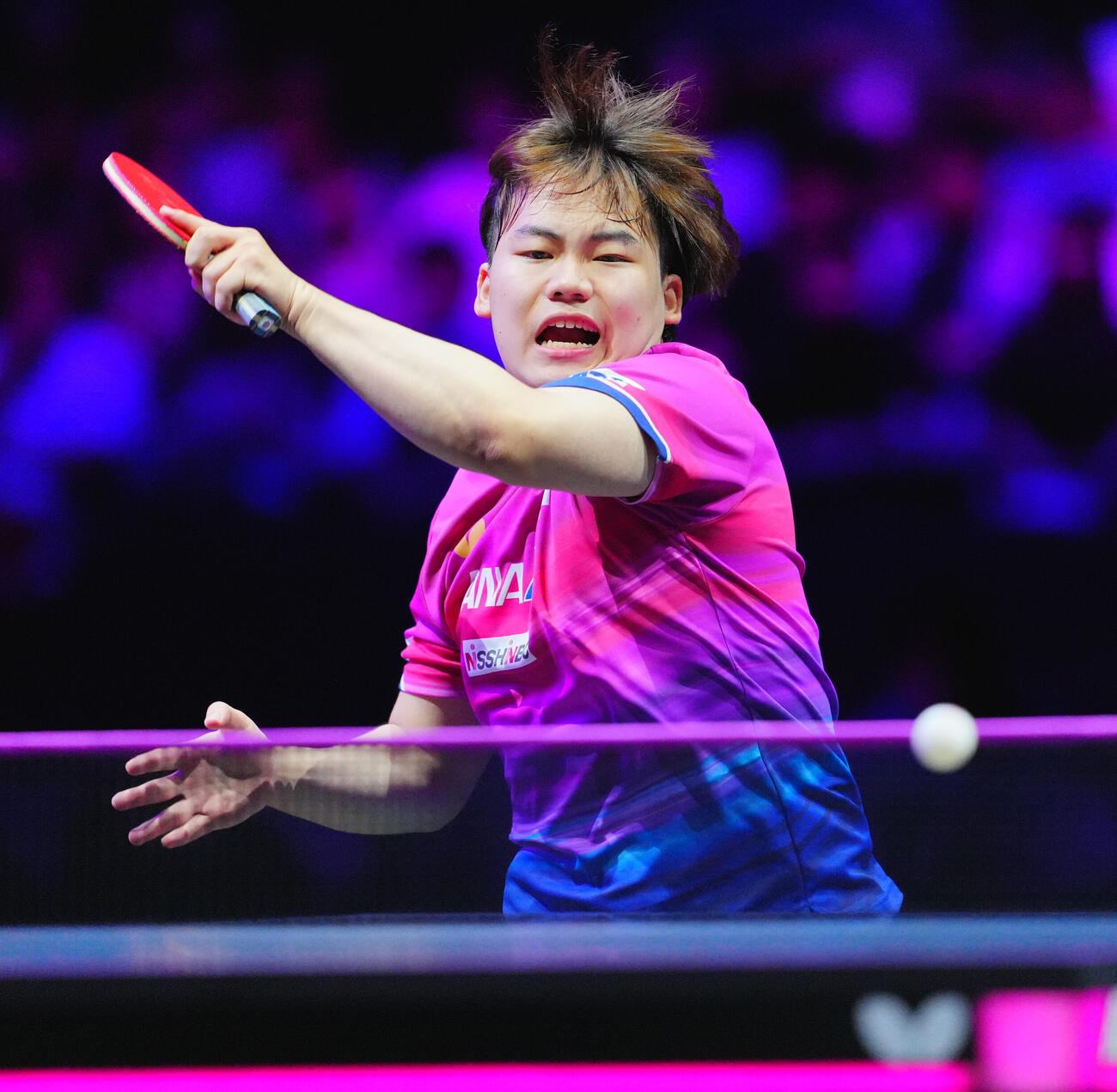 男子準々決勝でチャン・ウジンと対戦する松島輝空（撮影・垰建太）