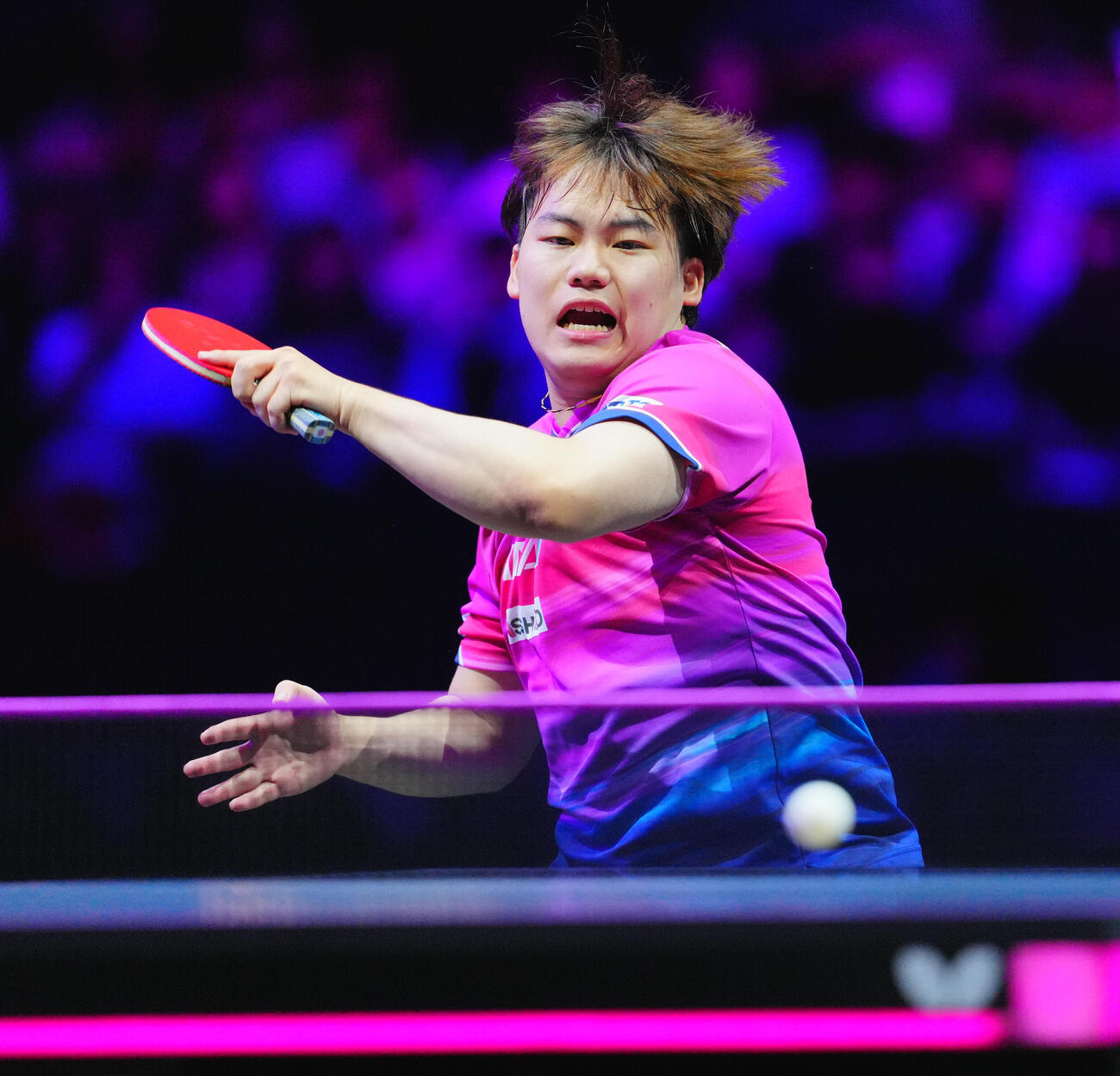 男子準々決勝でチャン・ウジンと対戦する松島輝空（撮影・垰建太）