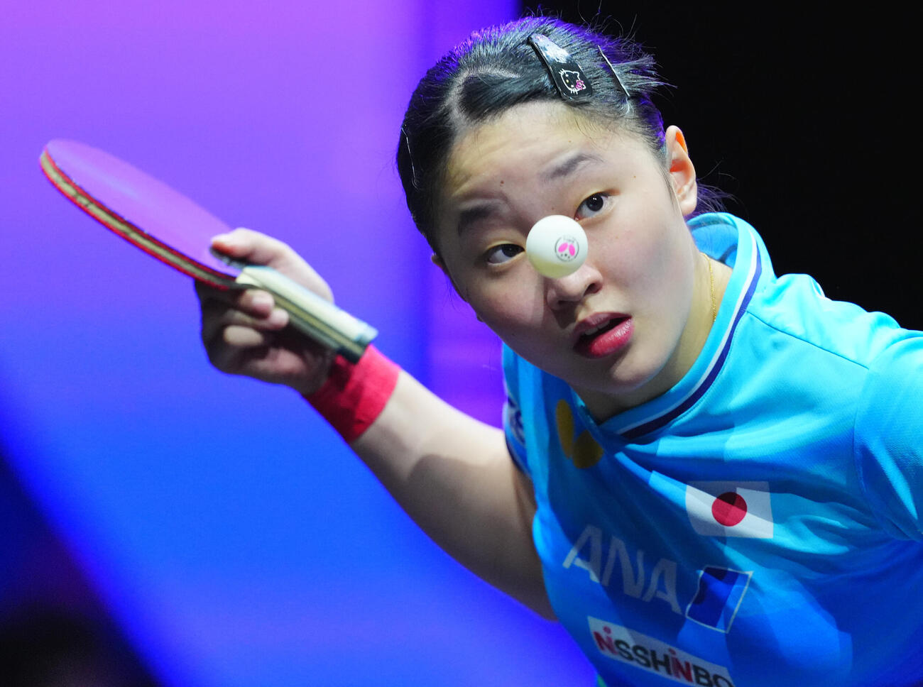 女子準々決勝でシン・ユビンと対戦する張本美和（撮影・垰建太）