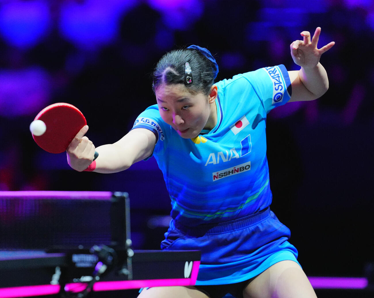 女子準々決勝でシン・ユビンと対戦する張本美和（撮影・垰建太）