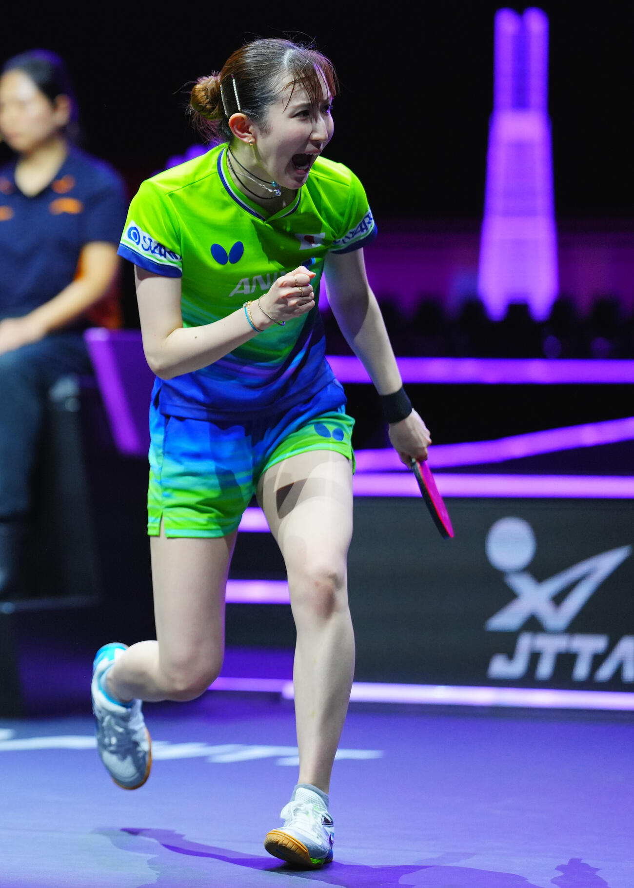 女子準々決勝でクアイ・マンと対戦する早田ひな（撮影・垰建太）