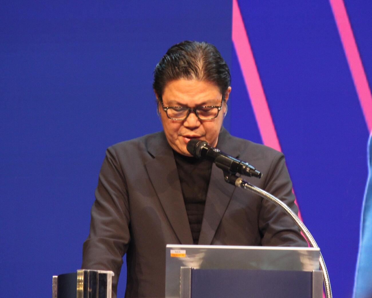 バレーボールアジア選手権男子の組み合わせ抽選会に出席するAVCラモン会長
