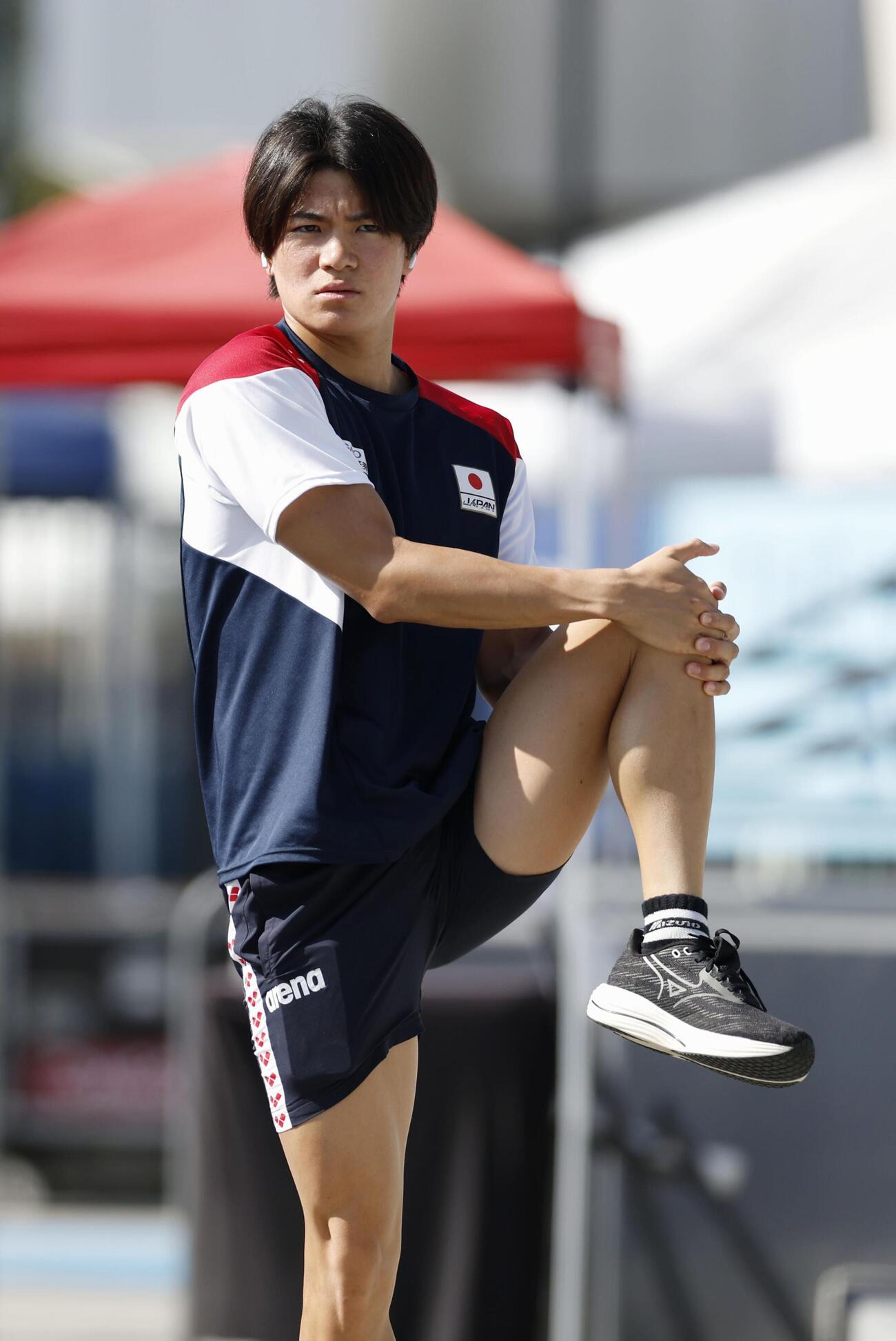 競技会場で調整する松下知之＝アーバイン（共同）