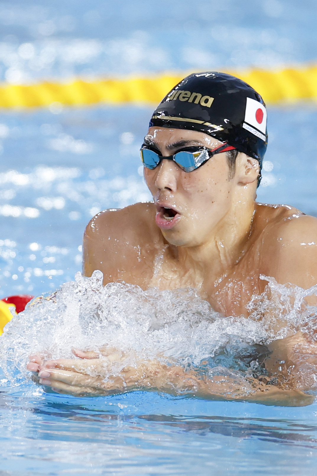 男子400メートル個人メドレー決勝　平泳ぎで力泳する西川我咲＝アーバイン（共同）