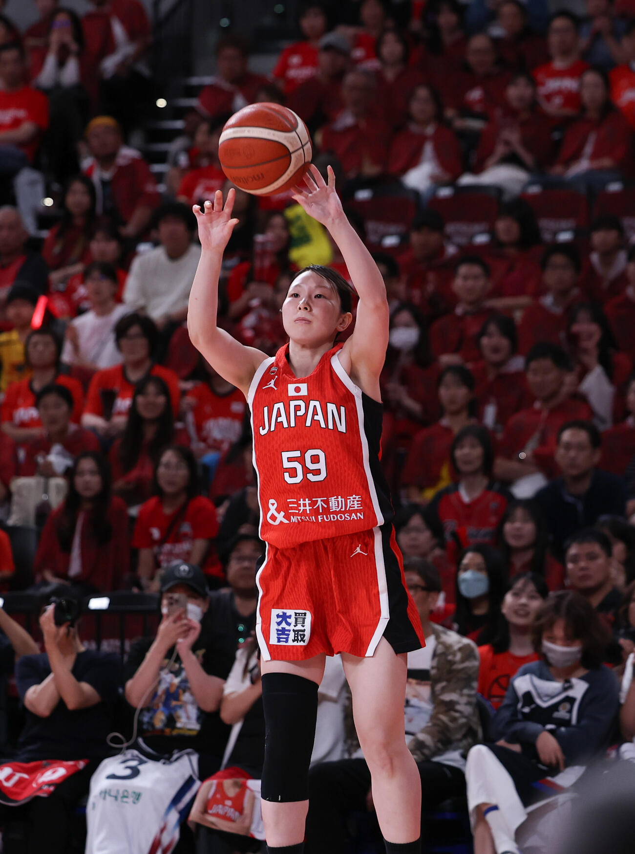 日本対韓国　4Q、シュートを放つ星杏璃（撮影・増田悦実）