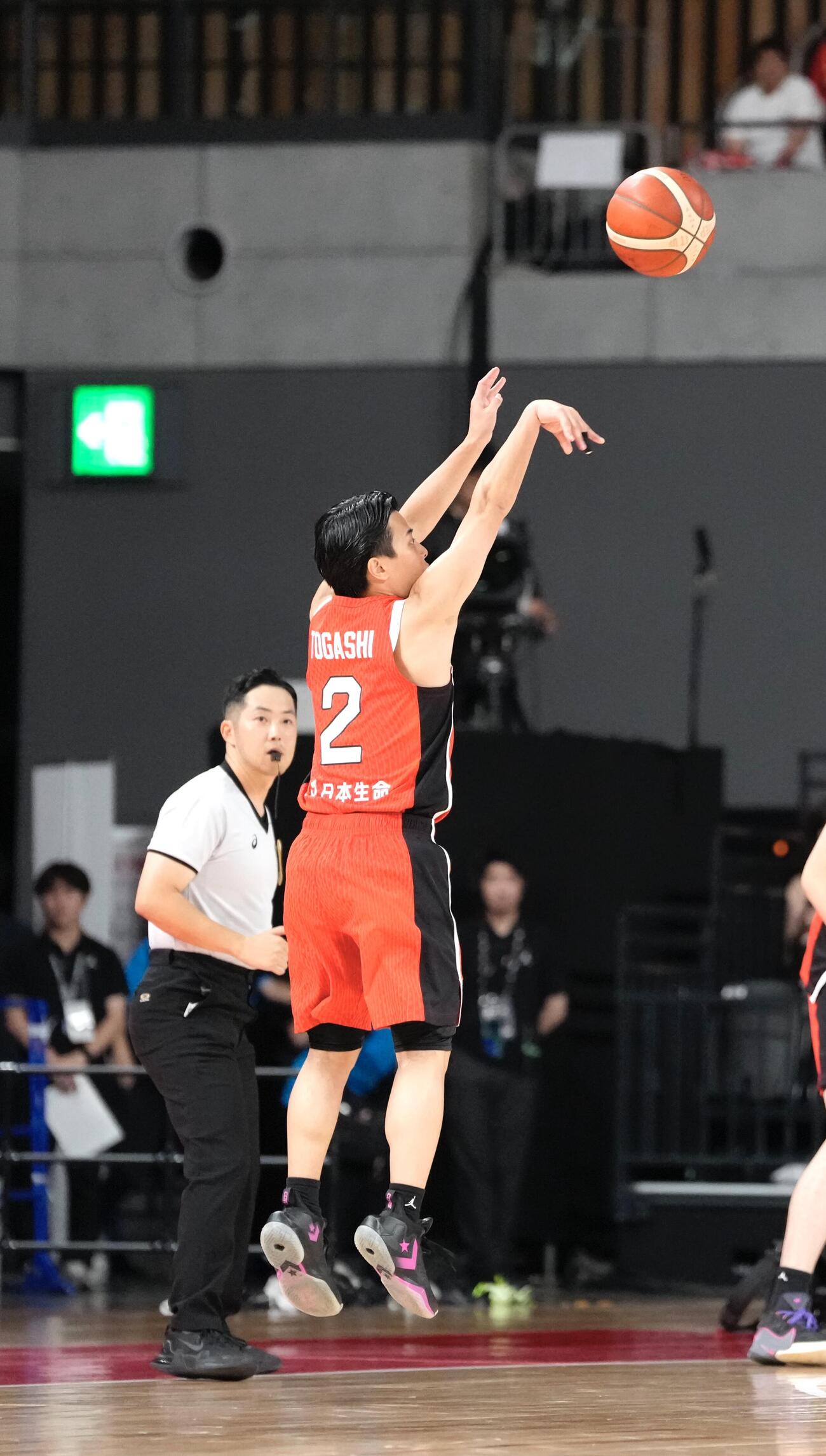 日本対韓国　4Q、スリーポイントシュートを決める富樫勇樹（撮影・小島史椰）