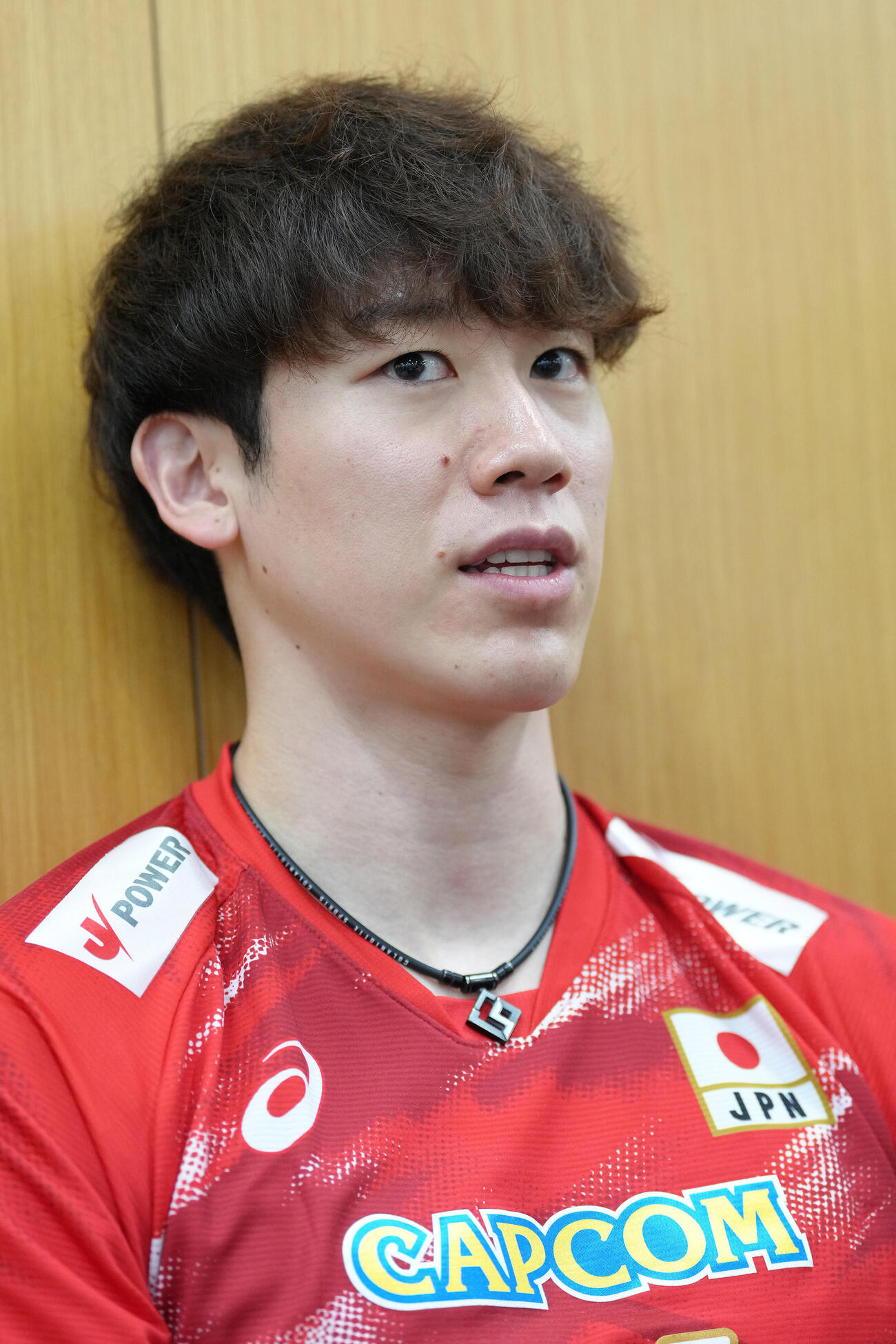 取材に応じるバレーボール男子日本代表石川祐希（撮影・足立雅史）