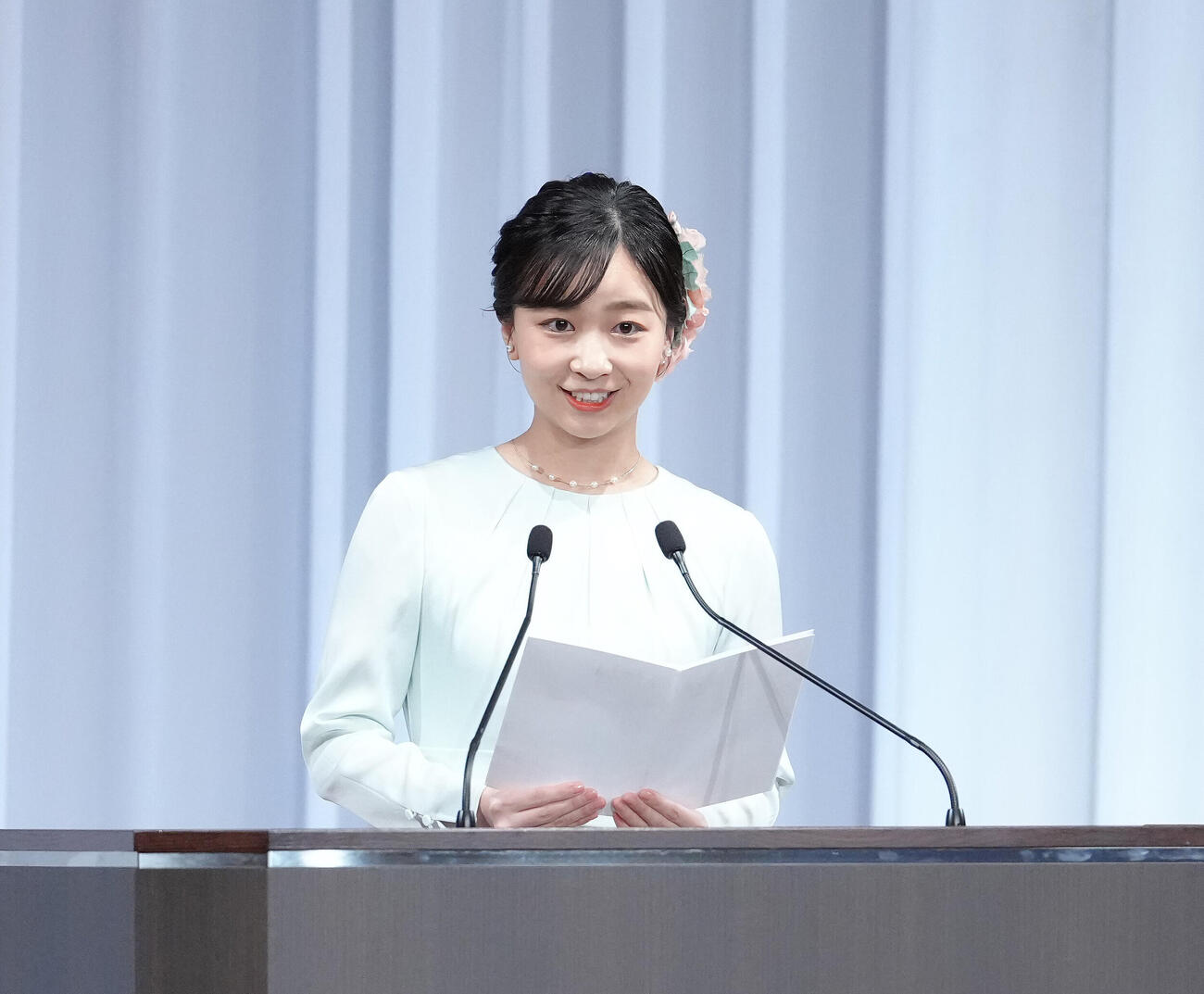 アジア大会TEAM JAPAN結団式でお言葉を述べられる佳子さま（撮影・足立雅史）