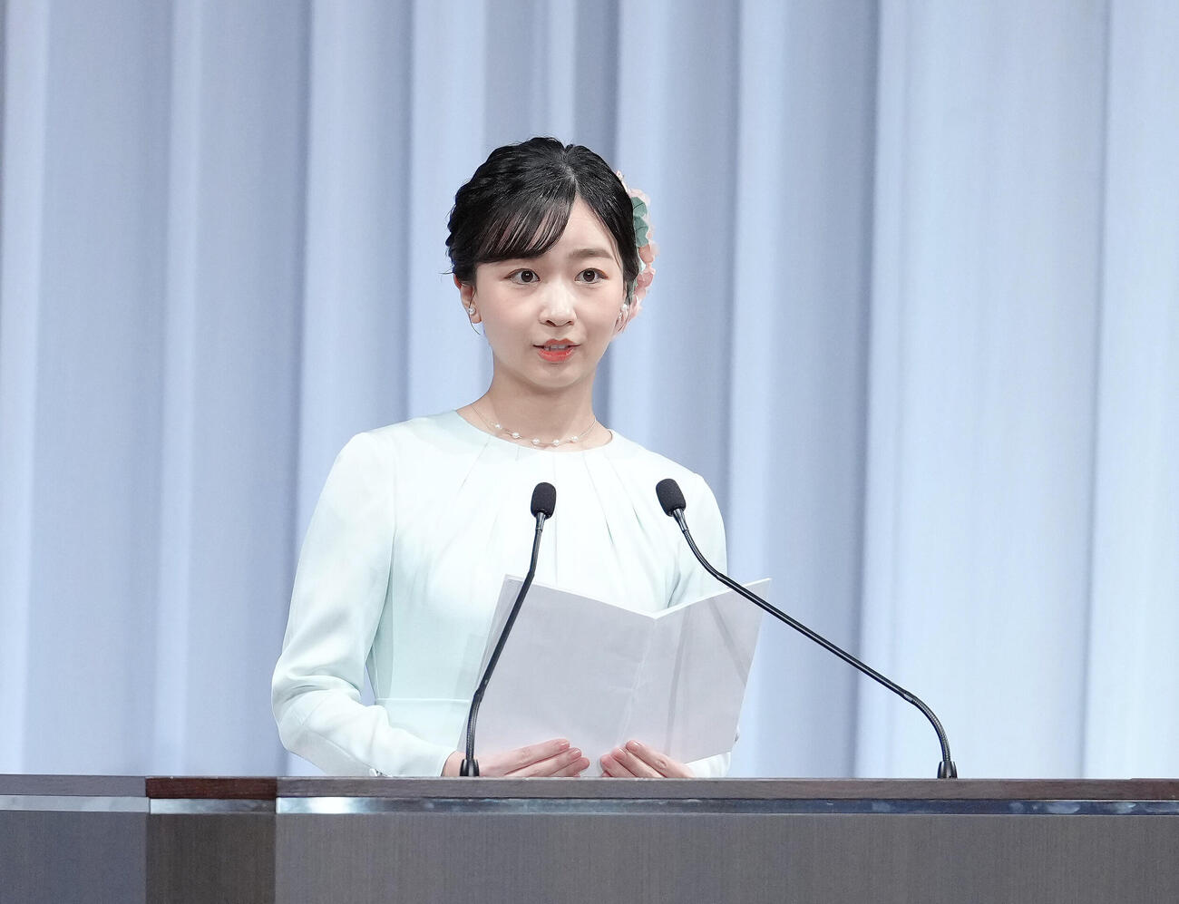 アジア大会TEAM JAPAN結団式でお言葉を述べられる佳子さま（撮影・足立雅史）