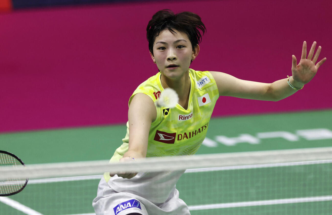女子シングルス3回戦　カナダ選手と対戦する宮崎友花（ロイター＝共同）