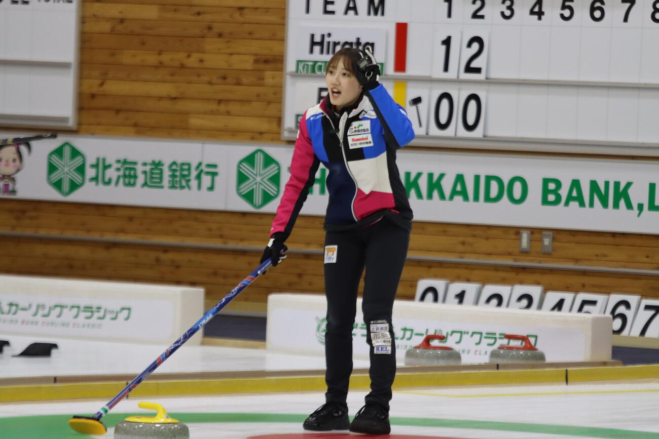 指示を出すフォルティウス小林未奈