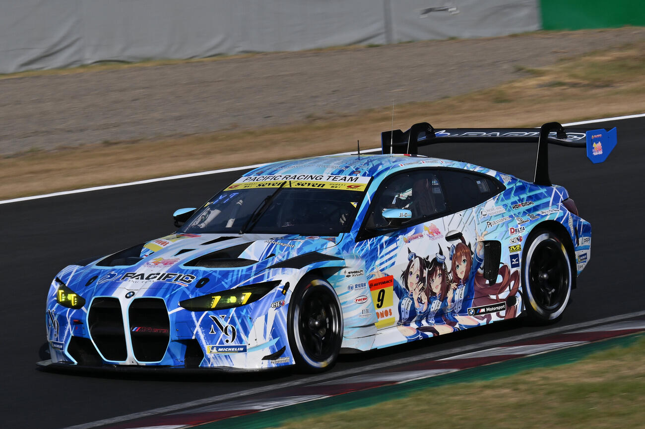 GT300クラスでポールポジションを獲得した9号車（GTA提供）