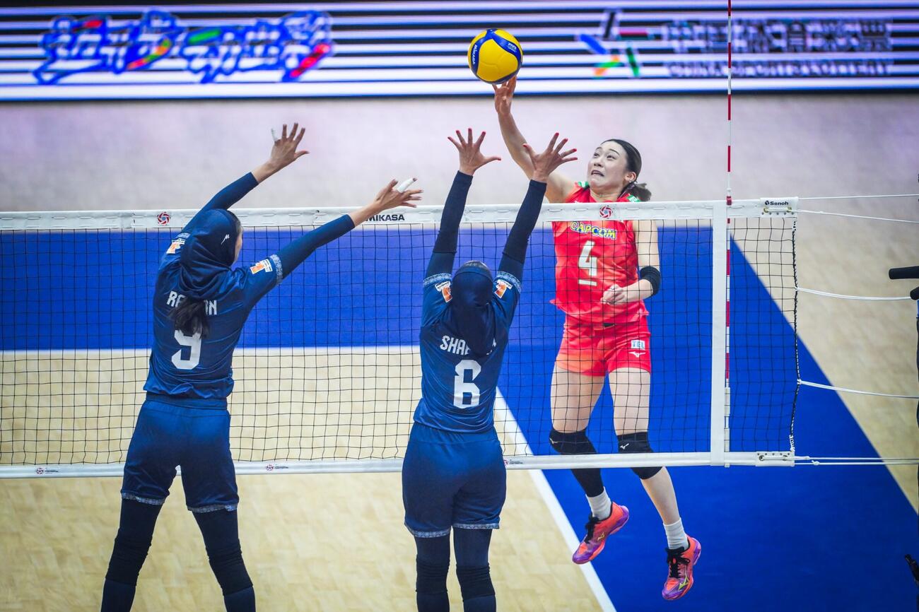 日本女子、イラン戦（C）AVC Women Volleyball Continental Championship