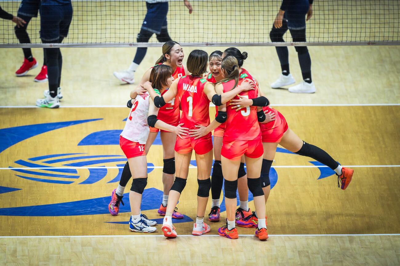日本女子、イラン戦（C）AVC Women Volleyball Continental Championship