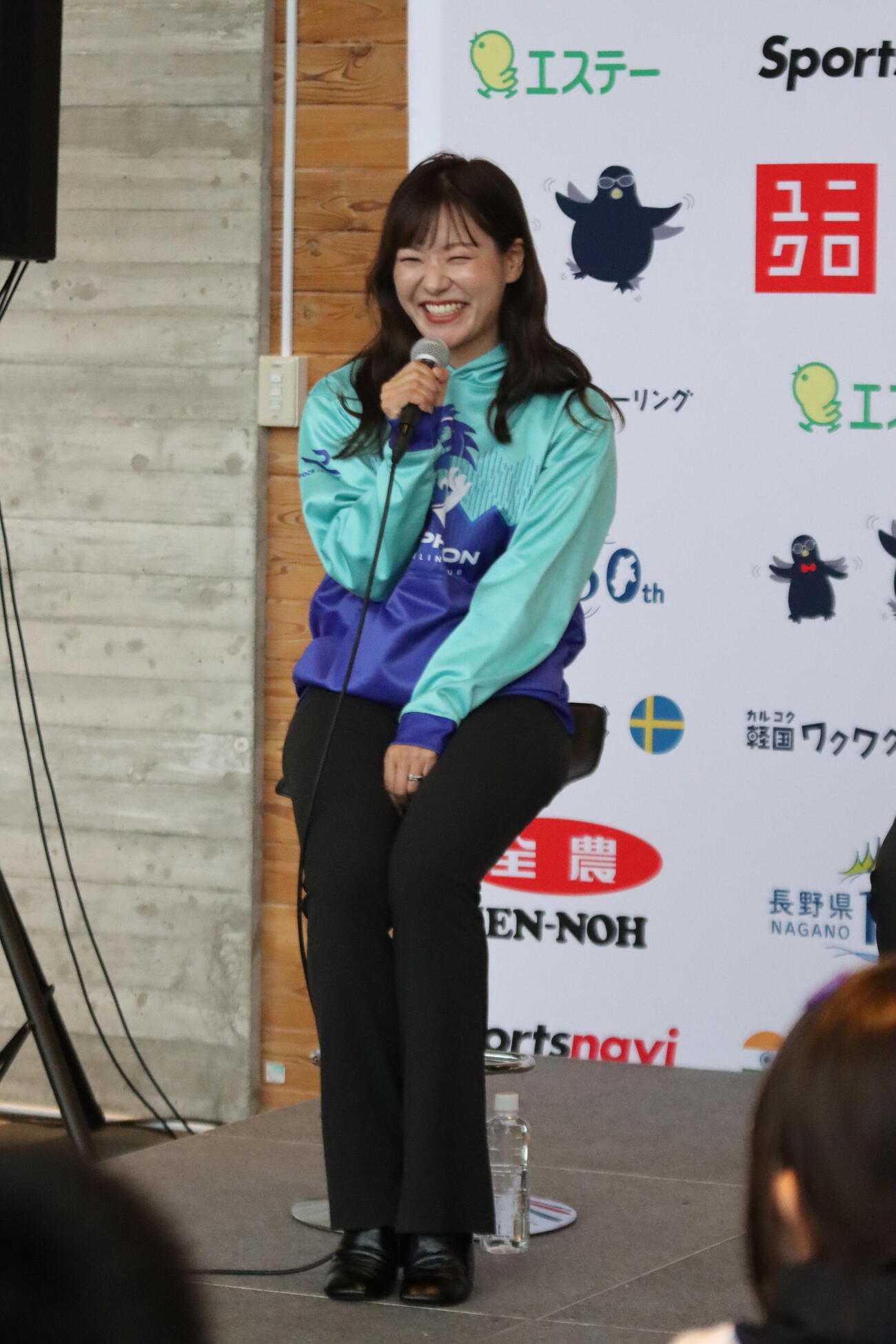 ユニクロドリームプロジェクトトークショーに出演したカーリング女子の吉田知那美