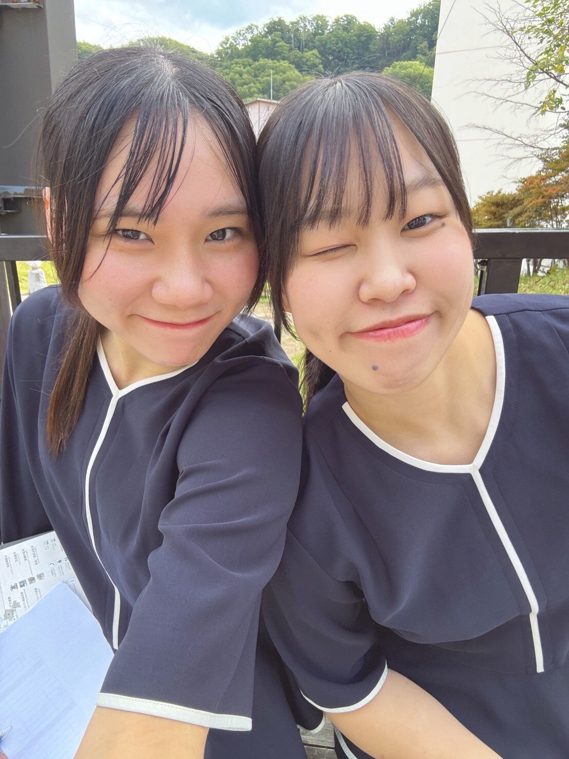 アルテミス北海道の三反畑奈々星（右）と奥出望未