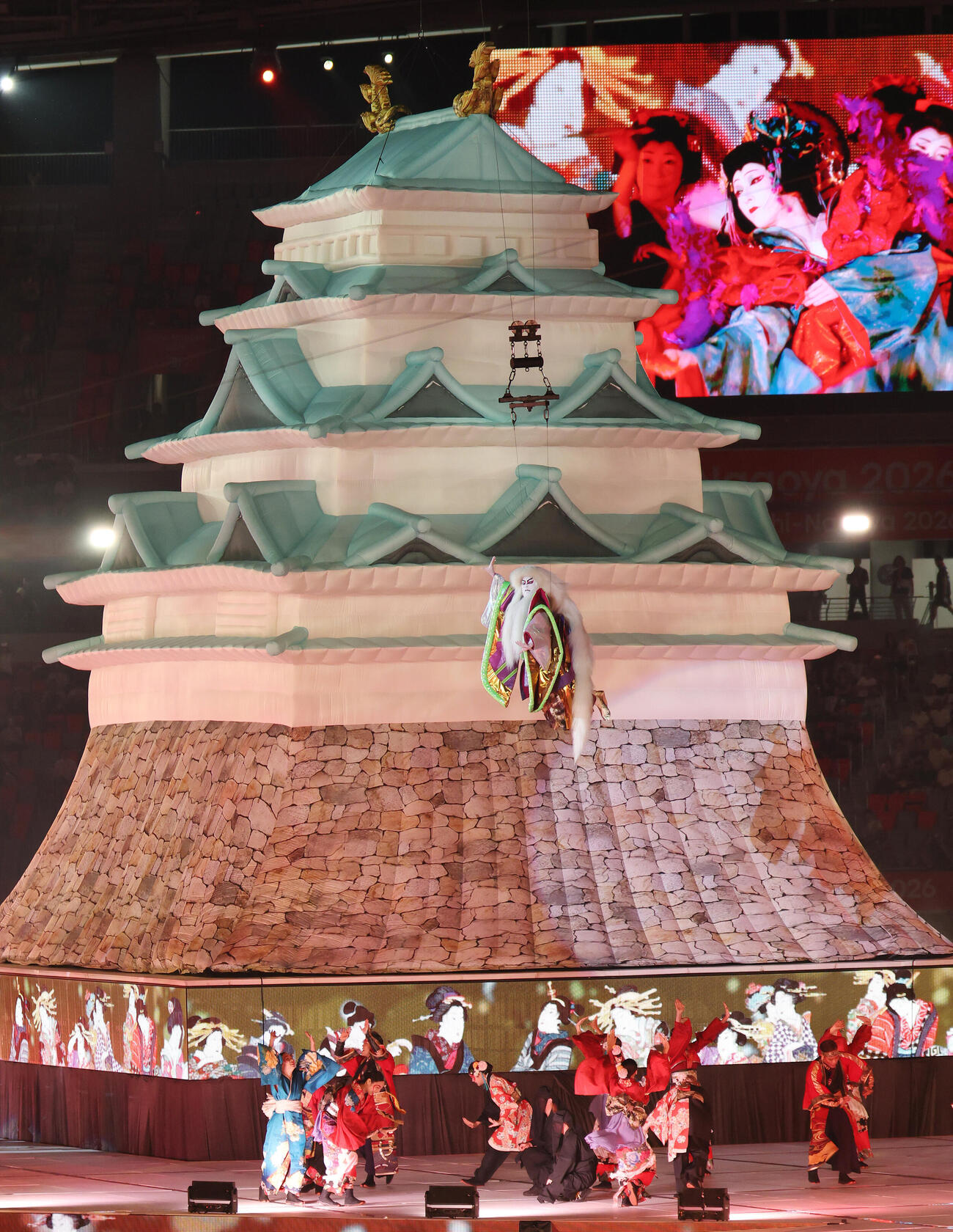 愛知・名古屋アジア大会の開会式で行われるパフォーマンス（撮影・宮地輝）