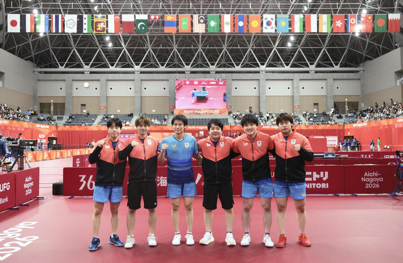 2026年9月23日、男子団体準決勝で韓国に勝利した日本＝豊田市総合体育館（共同）