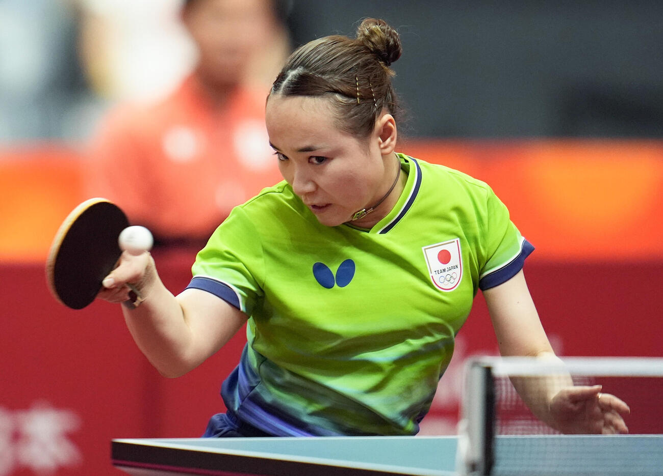 女子団体決勝　中国戦でプレーする伊藤美誠＝豊田市総合体育館（共同）