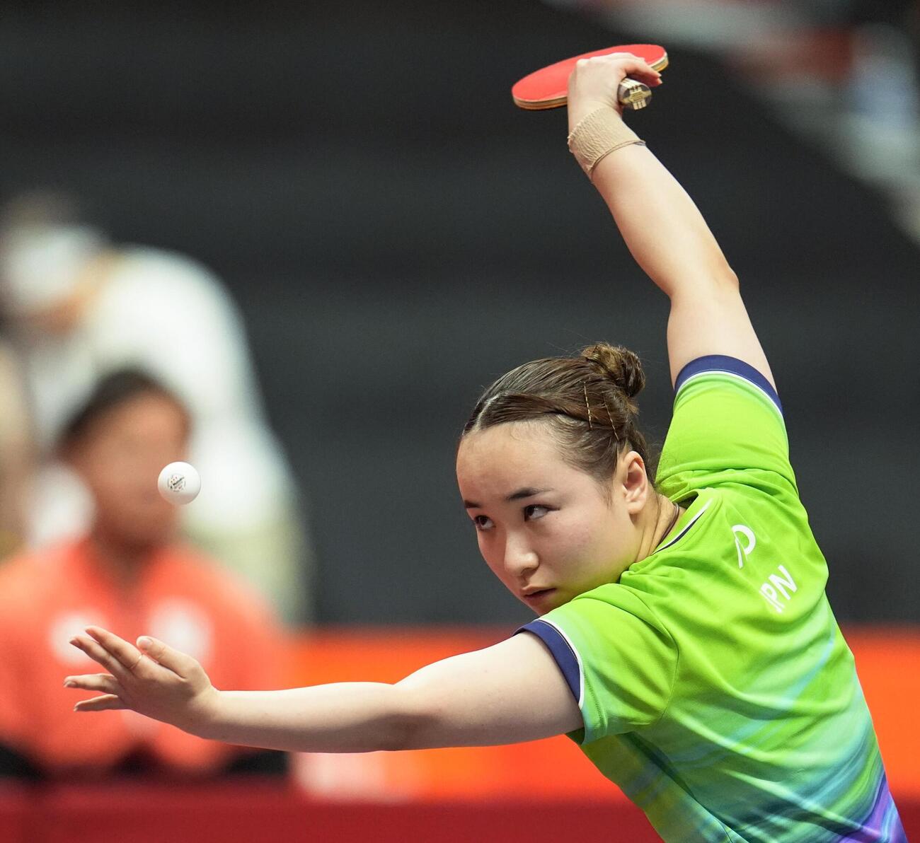 女子団体決勝　中国戦でプレーする伊藤美誠＝豊田市総合体育館（共同）