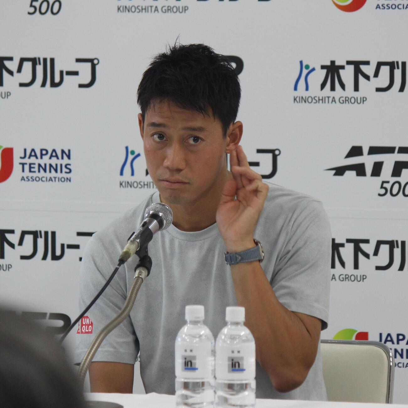 木下グループ・ジャパン・オープンの会見に出席する錦織圭