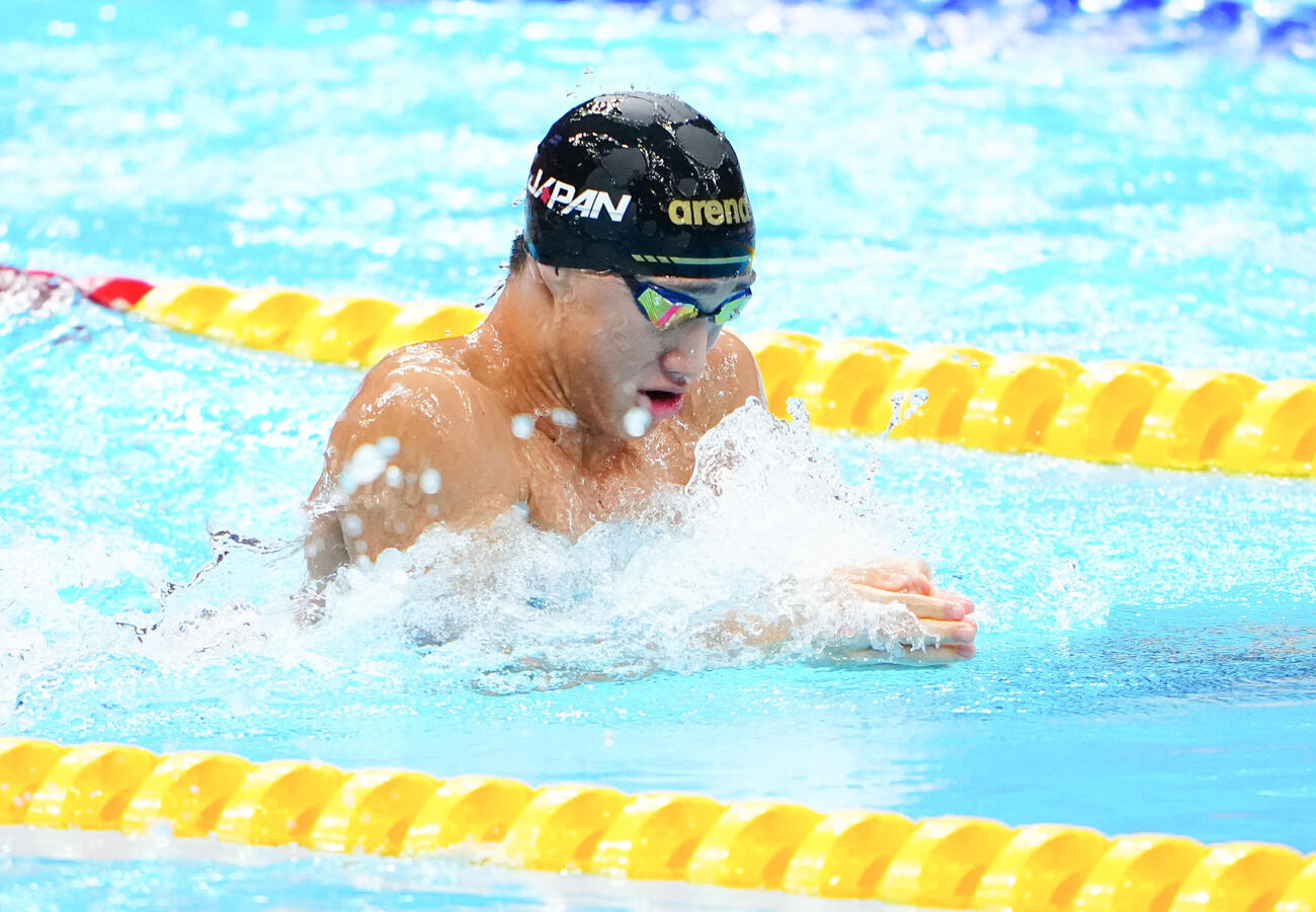 男子50メートル平泳ぎ予選　力泳する大橋信（撮影・鈴木みどり）