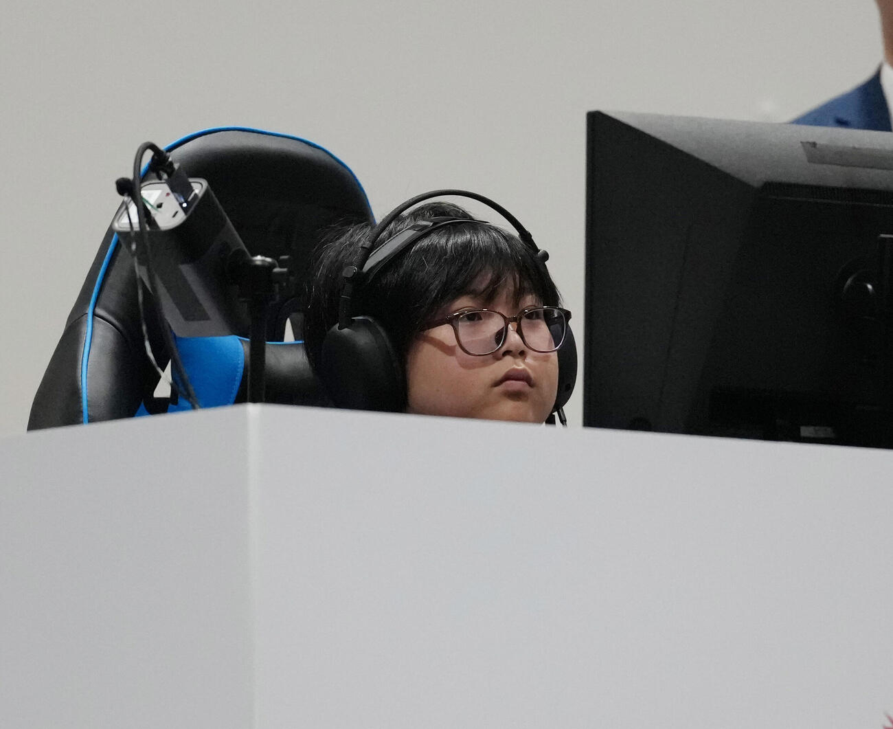 eスポーツ「ぷよぷよ」決勝　決勝戦を行う栗原悠輝（撮影・森本幸一）