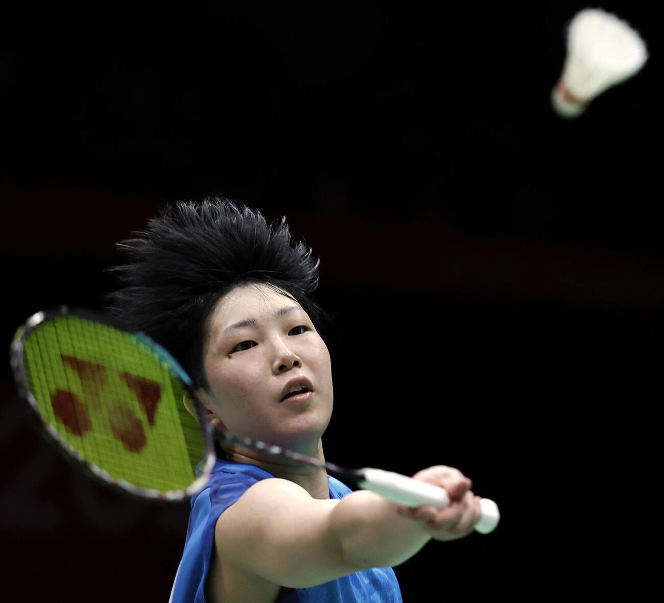 女子シングルス準決勝　プレーする山口茜＝一宮市総合体育館（共同）