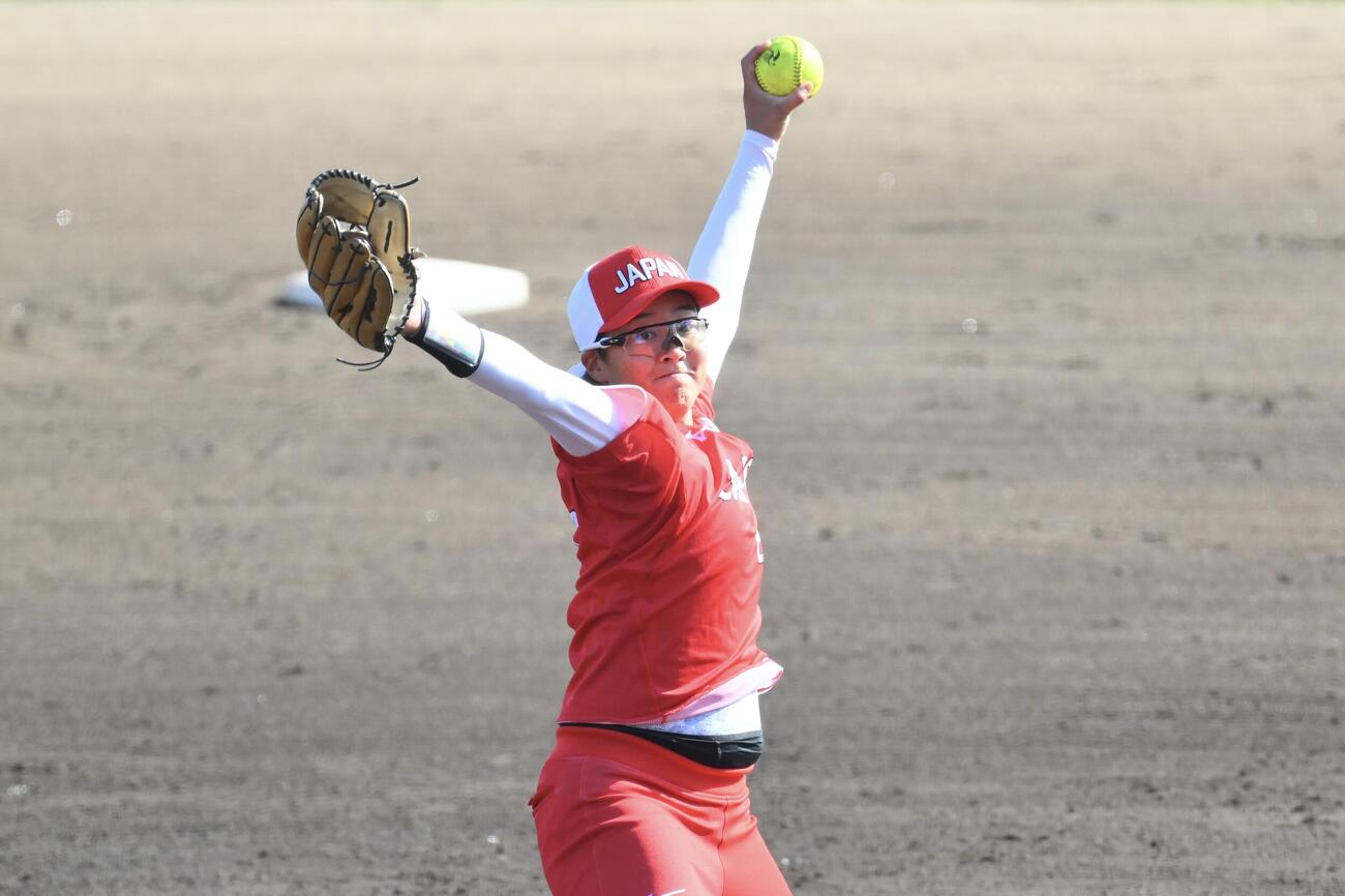 ソフトボール決勝　日本対中国　日本先発の後藤希友（撮影・滝沢徹郎）