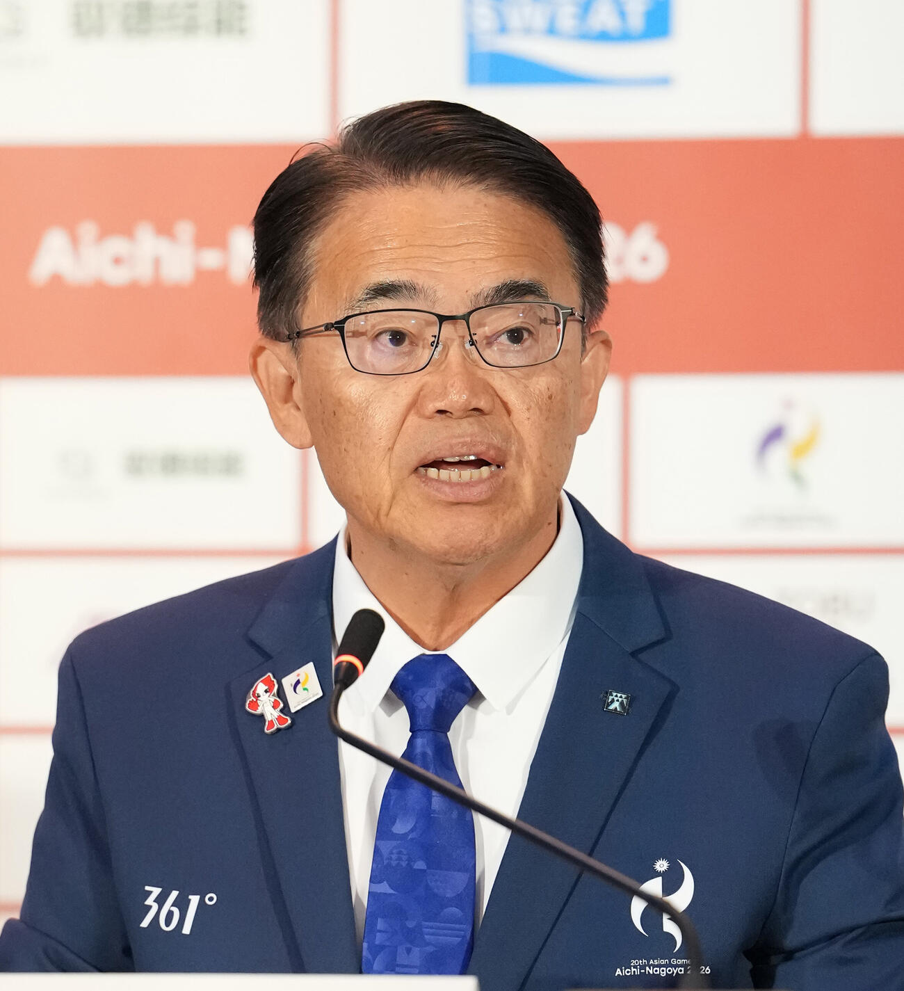 会見する愛知県の大村秀章知事（撮影・森本幸一）