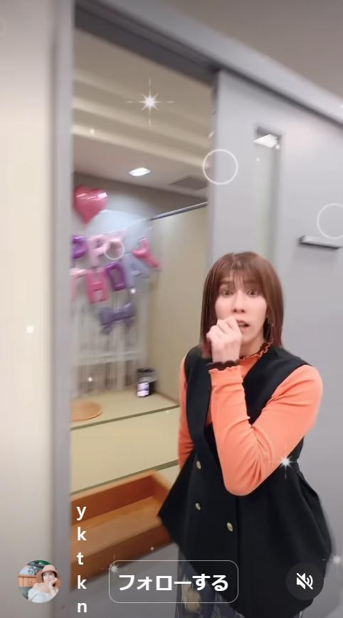 サプライズで誕生日を祝福される吉田沙保里（インスタグラムから）