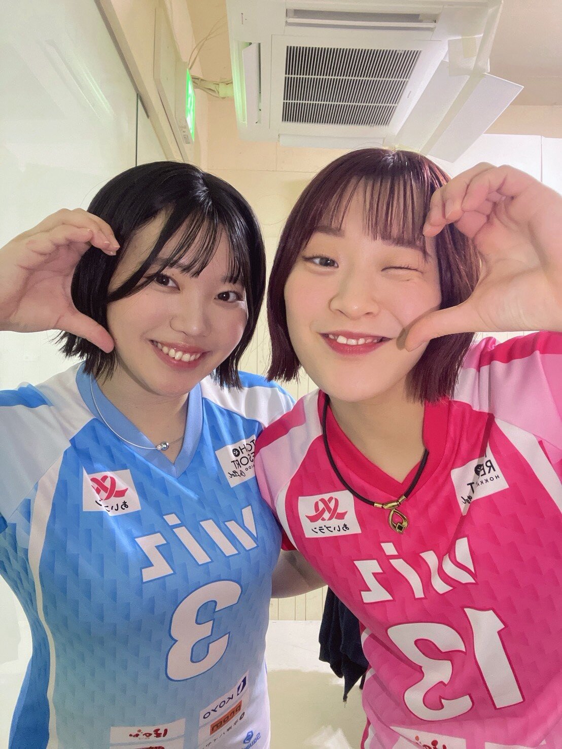 アルテミス北海道の榎園紗和（左）と久保花音＃提供写真