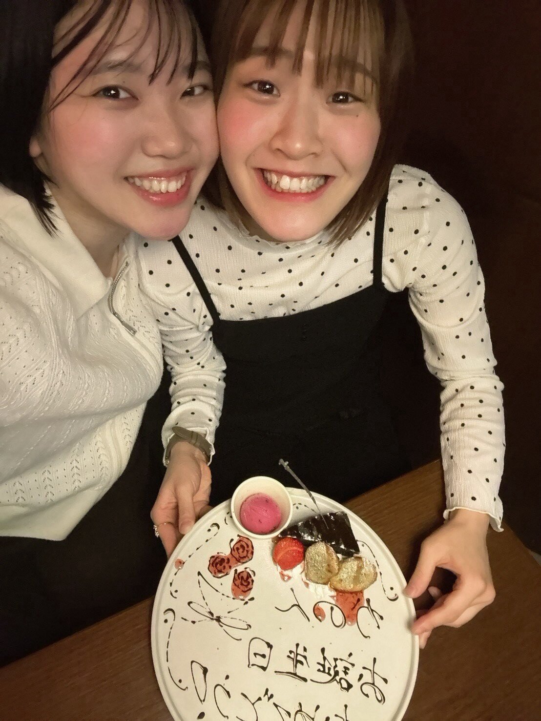 アルテミス北海道の榎園紗和（左）と久保花音＃提供写真