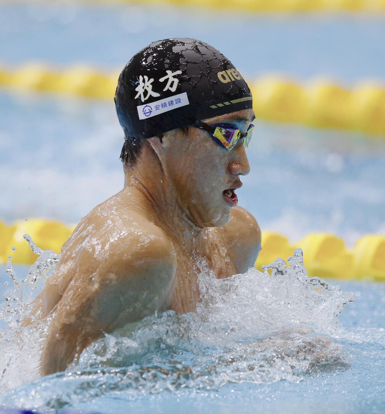 男子200メートル平泳ぎを短水路日本新の2分0秒12で制した大橋信＝SAGAサンライズパーク水泳場(共同)