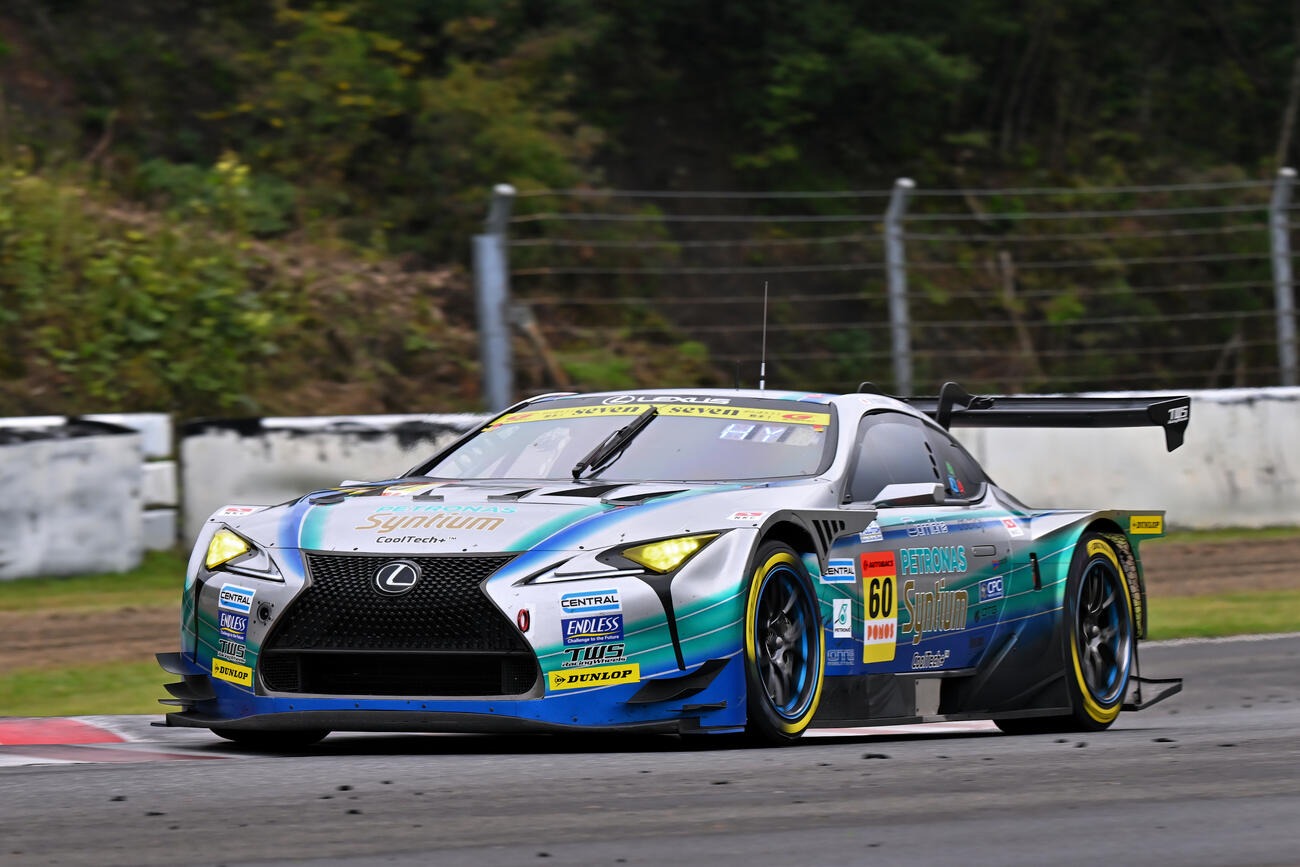 GT300クラスで優勝したSyntium 　LMcorsa 　LC500GT（GTA提供）