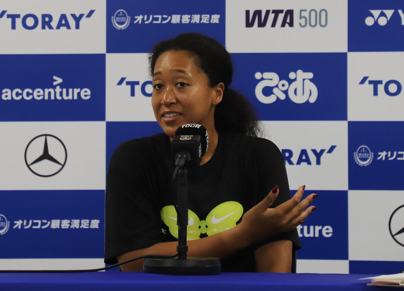 東レパンパシフィックオープンテニストーナメントの開幕前日会見に出席した大坂なおみ（撮影・藤塚大輔）