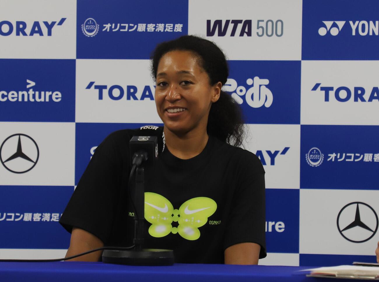 東レパンパシフィックオープンテニストーナメントの開幕前日会見に出席した大坂なおみ（撮影・藤塚大輔）